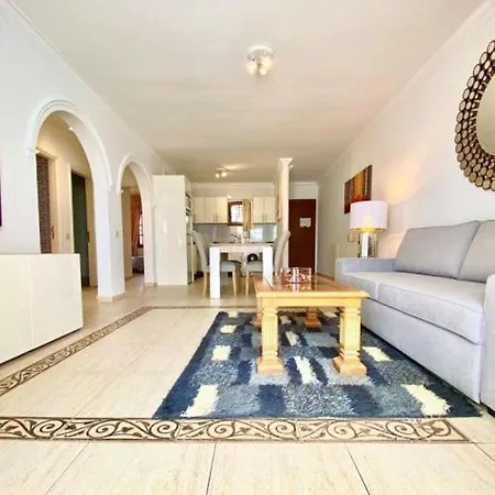 Appartement La Cumbre 1a - 2 Bed/2bath Ground Floor Puerto del Carmen (Lanzarote)