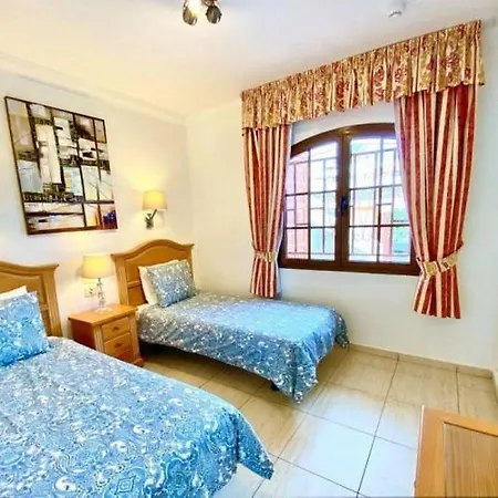 Appartement La Cumbre 1a - 2 Bed/2bath Ground Floor Puerto del Carmen (Lanzarote)