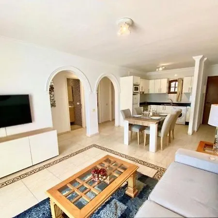 La Cumbre 1a - 2 Bed/2bath Ground Floor Appartement Puerto del Carmen (Lanzarote)